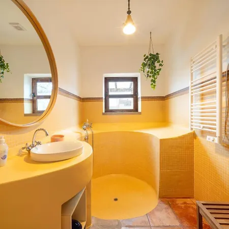 Guestready - Charming With Pool In 塞辛布拉
