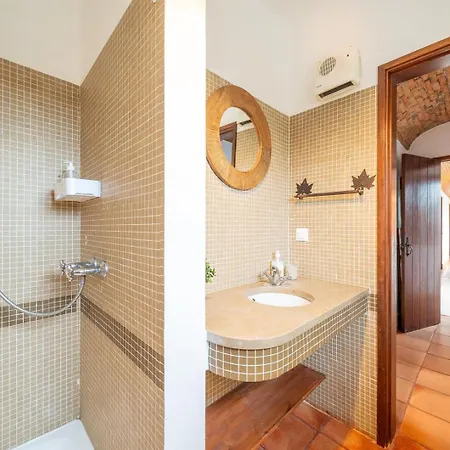 Guestready - Charming With Pool In 招待所 4*