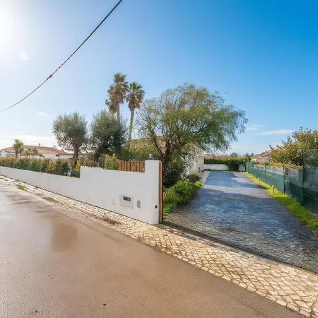 Guestready - Charming With Pool In Sesimbra